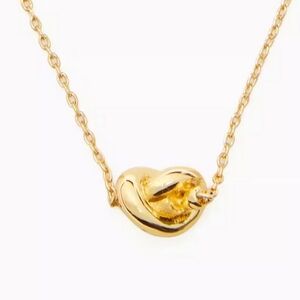 kate spade new york Sailor's Knot Mini Pendant Necklace